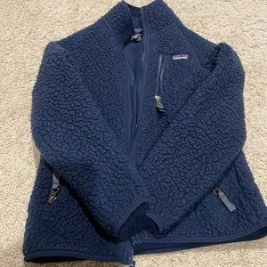 Navy Sherpa jacket size small 7-8 boys